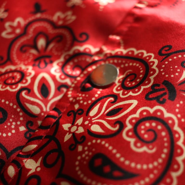 ouk-bomberjkt-redpaisley